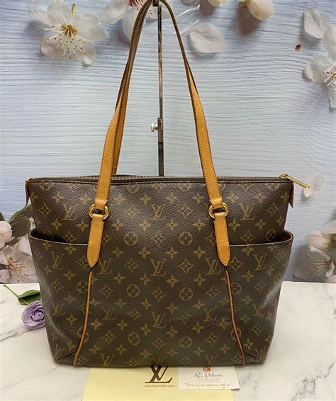 louis vuitton totally mm price